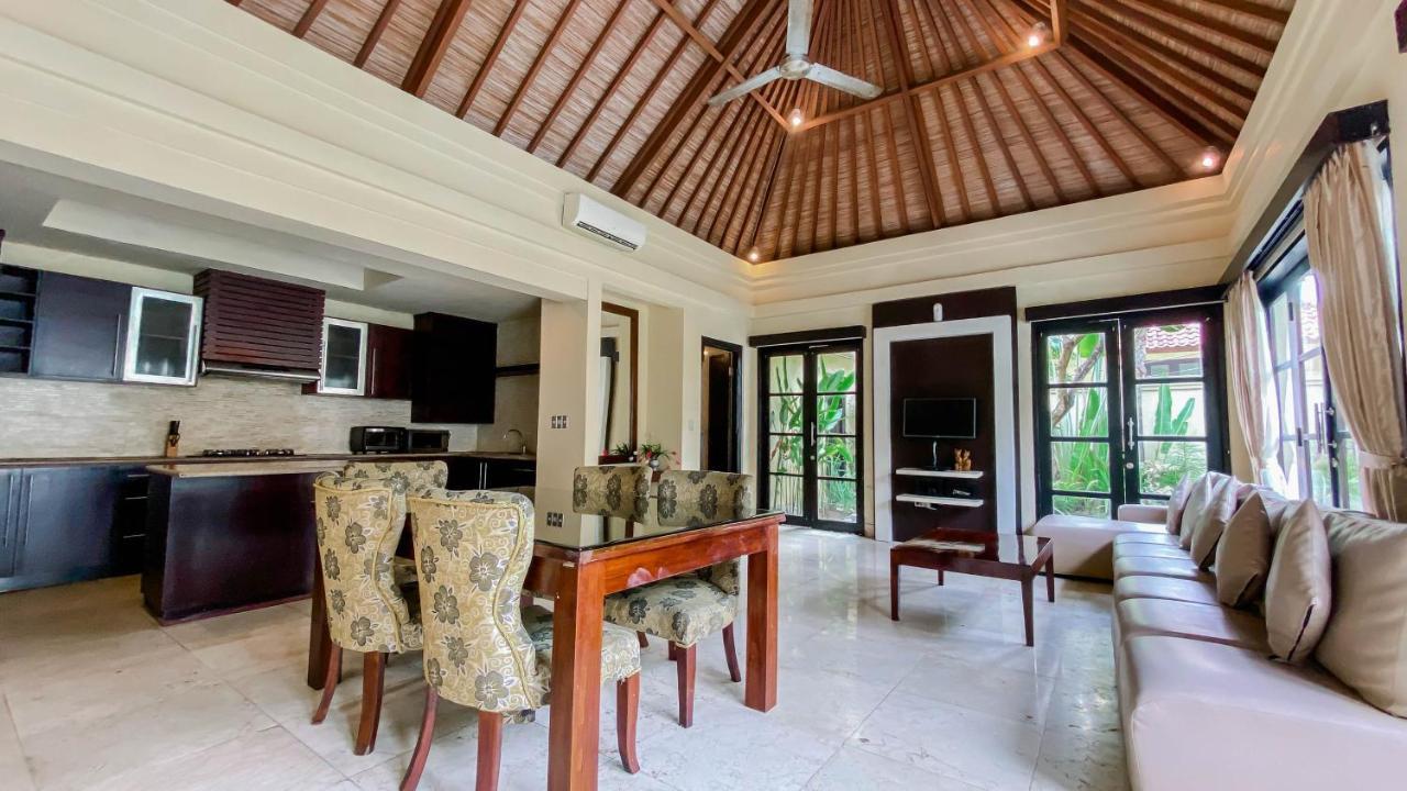 Cometa Villas Seminyak By Premier Hospitality Asia Exterior foto